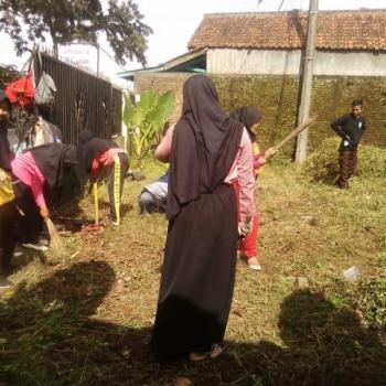 kegiatan pengelolaan kebun smk al-basith